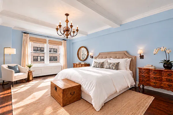 Bedroom, photo 1