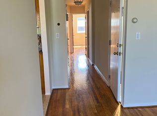 23-37 37th St #3, Astoria, NY 11105