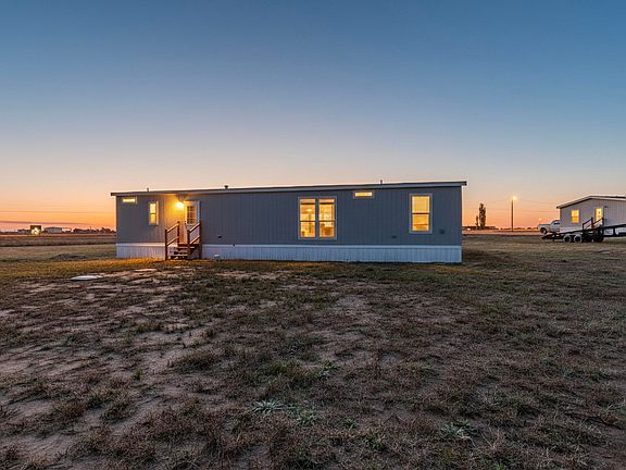 2nd image of 8 Gallinas Cir