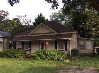 605 W South Main St, Waxhaw, NC 28173