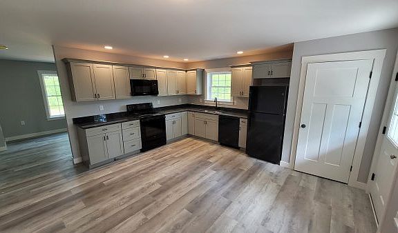 2nd image of 119 Griffin Rd