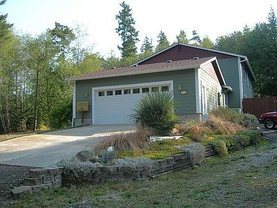 Attached Over-sized Garage
