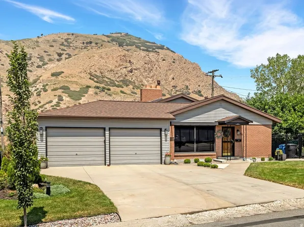 3371 E Larchmont Dr, Millcreek, UT 84109