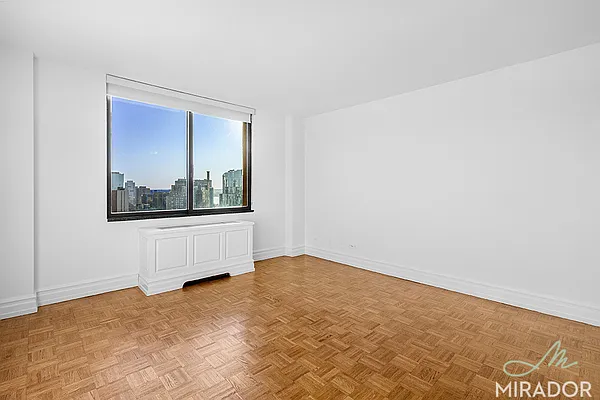 Rented by Mirador Real Estate | media 10