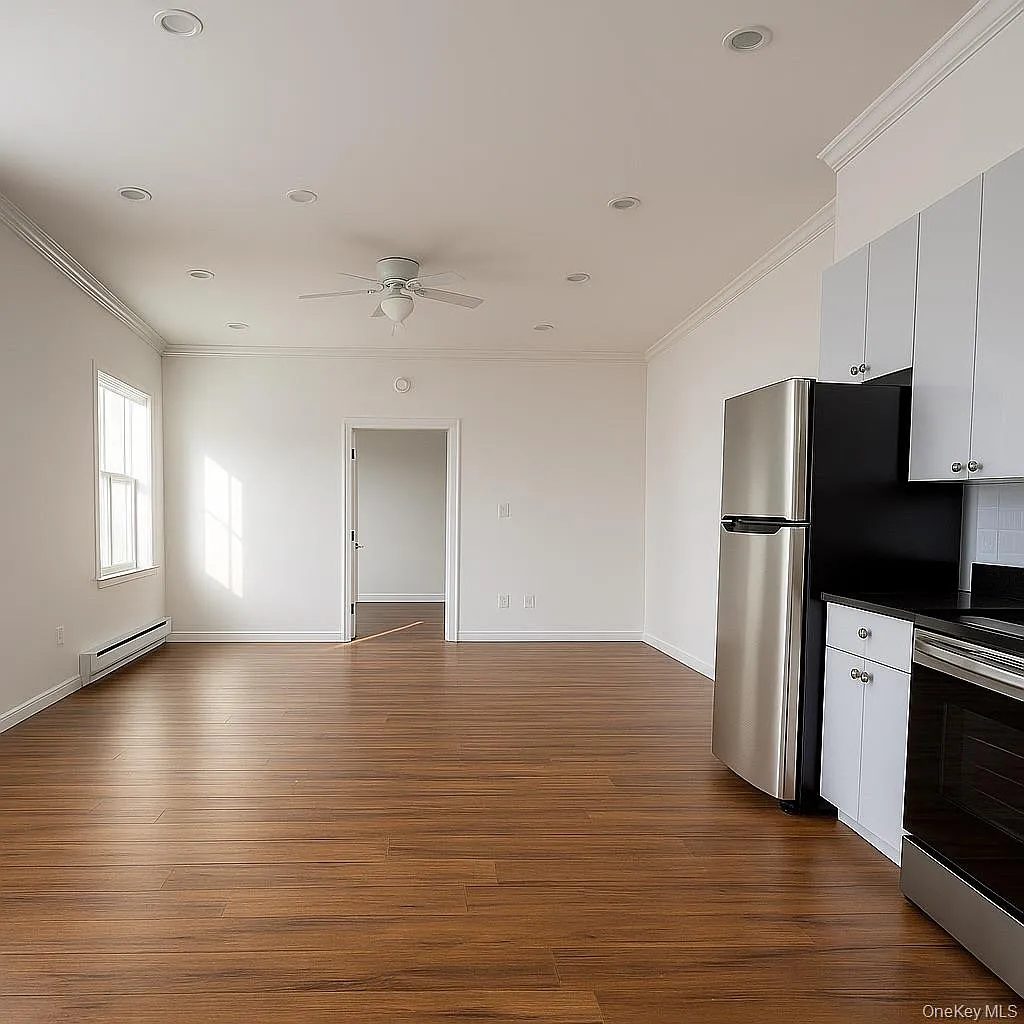 1 bed, 1.5 bath, 800 sqft, $1,350 — Photo 3