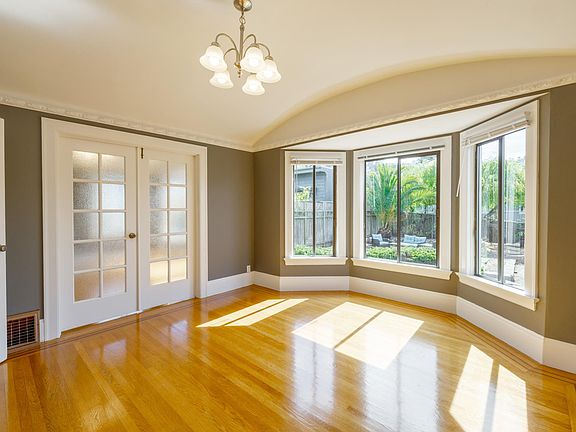 4th image of 1730 Dolores St APT 2