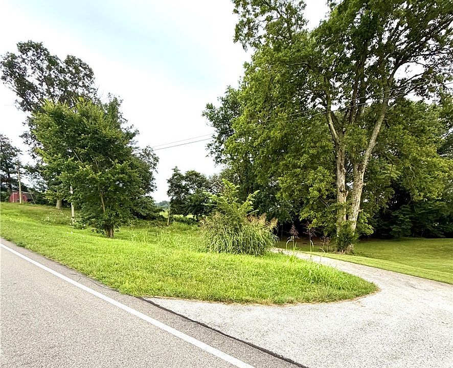 1st image of 2985 Corydon-New Middletown Road SE