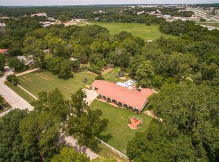 200 Gipson Rd, Azle, TX 76020