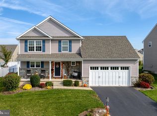 220 Joshua Dr, York, PA 17404