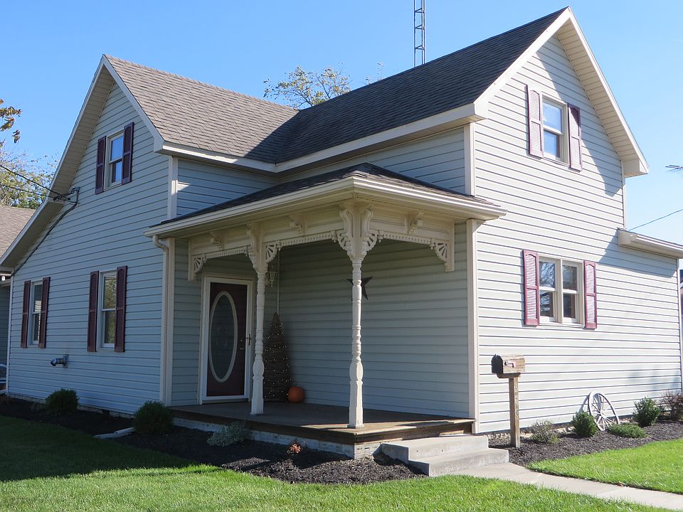 1st image of 328 N Main St