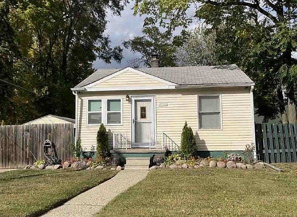1st image of 25724 Ross St