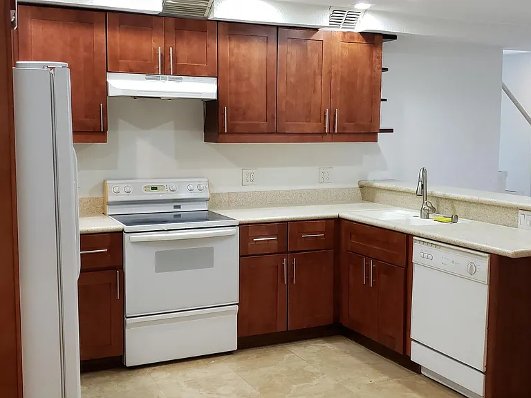 2908 6th Avenue Dr E — Photo 19