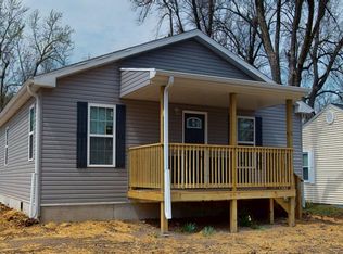 109 S Vermont St, Green Ridge, MO 65332