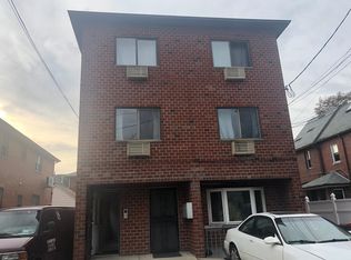 6120 166th St FL 2ND, Fresh Meadows, NY 11365