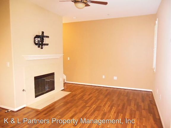 4th image of 13021 Evening Creek Dr S Unit 22