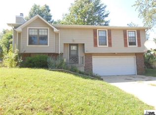 2411 Lazy Brook Ln, Lawrence, KS 66047