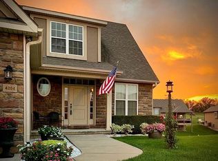 4204 Meadow Vale Ct, Saint Joseph, MO 64505