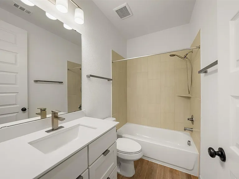 7420 Caprock Canyon Ln — Photo 20