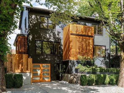 1918 E Roy Street, Seattle, WA, 98112