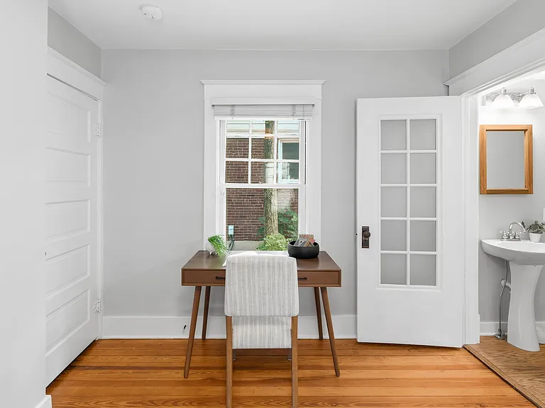 3669 Stettinius Ave — Photo 13