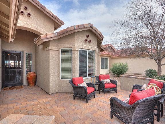 3rd image of 148 N Nueva Ln