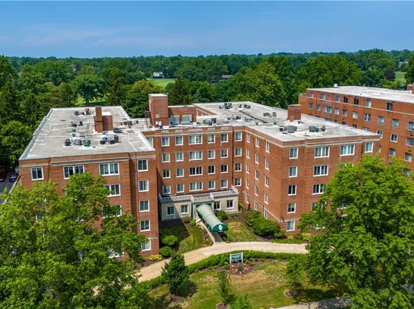 19425 Van Aken Blvd APT 302, Shaker Heights, OH 44122