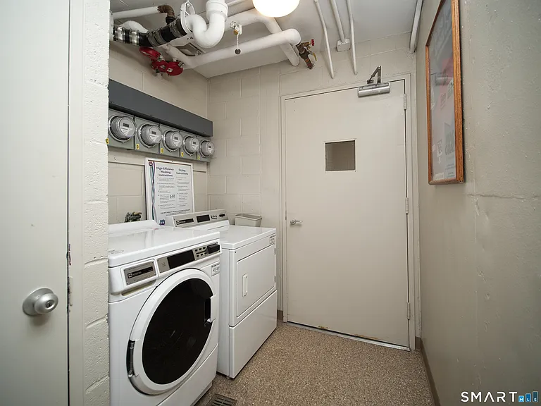 1 Gold St #3D — Photo 15