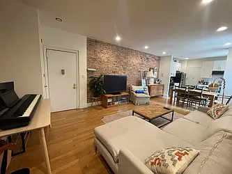 Rented by PMG Real Estate 