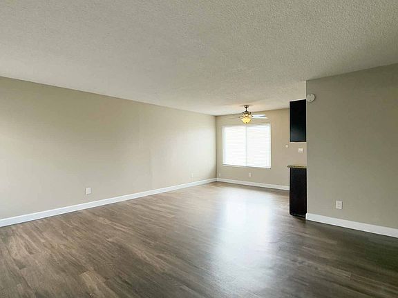 4th image of 4030 Chamoune Ave #8