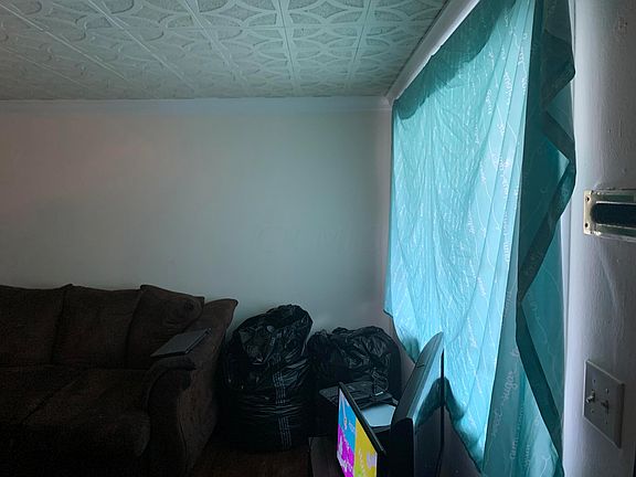 4th image of 244 S Princeton Ave