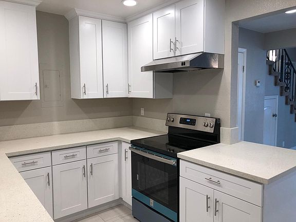 3rd image of 6600 Doreen Way