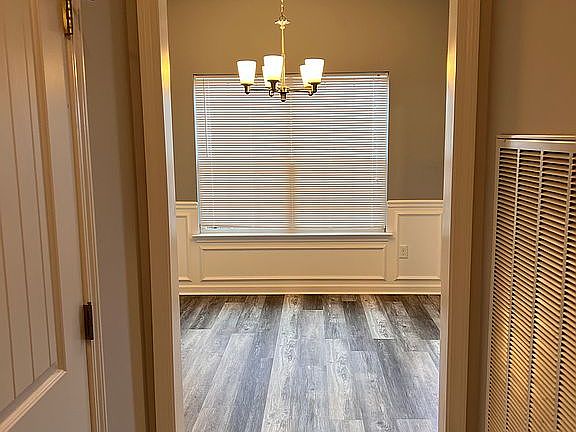 3rd image of 2409 New Holland Cir