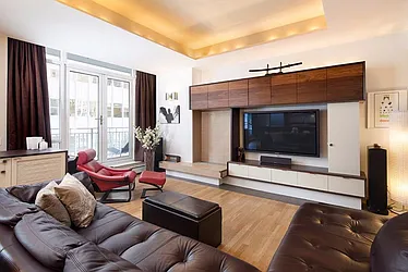 Sold by Nest Seekers International