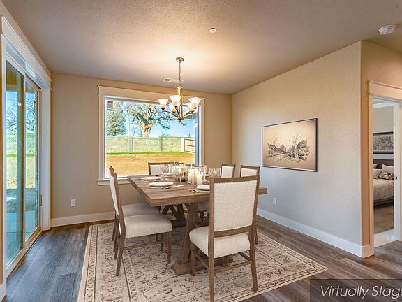 4th image of 9190 Grand Manor Dr