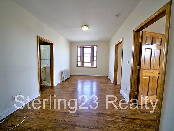 3rd image of 3106 38th St APT 24