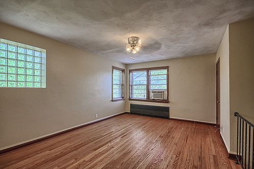 2nd image of 3501-3503 Lawn Ave
