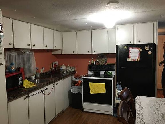 2nd image of 2763 NW 29th St