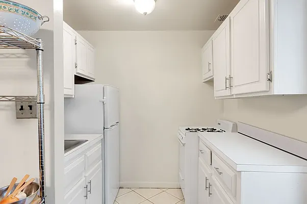 Rented by The Agency | media 3