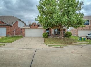 1002 Talpa Ln, Forney, TX 75126