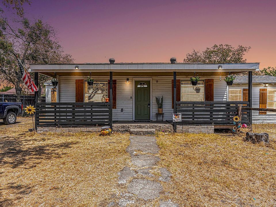 1st image of 9614 Santa Clara Dr