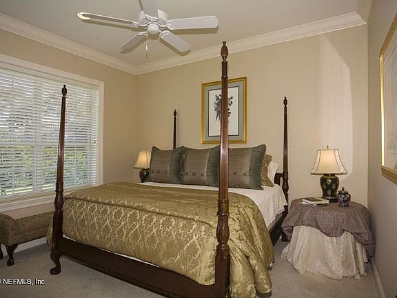 3rd image of 808 Hawks Nest Ct