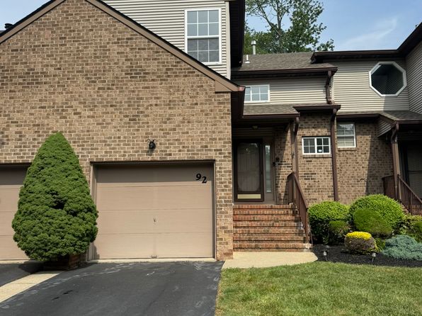 92 Atrium Way