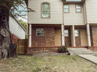 3329 Hanger Ave, Fort Worth, TX 76105