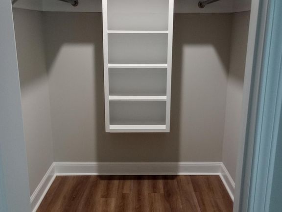 5th image of 24-30 E Cherry St #6