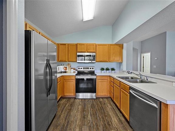 5th image of 7542 Kinnow Ct
