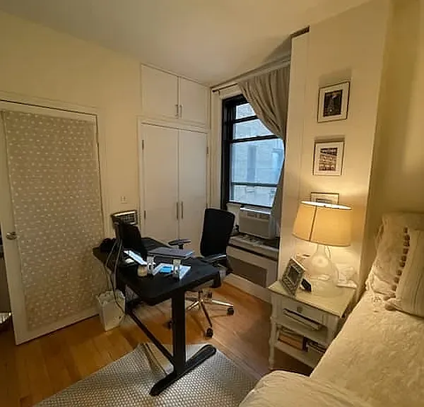 202 Riverside Dr #4K — Photo 5