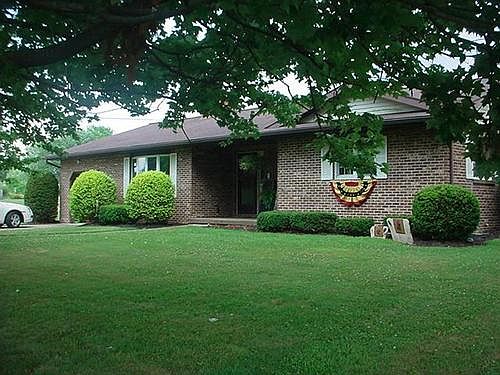 3rd image of 15 Kurt St