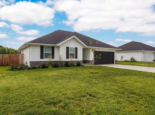 458 Ethan Ave, Republic, MO 65738