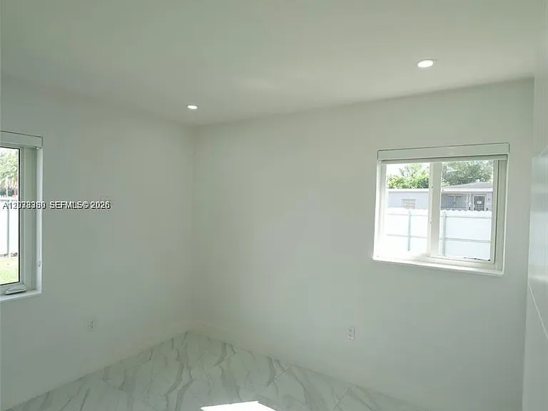10381 SW 32nd St — Photo 15