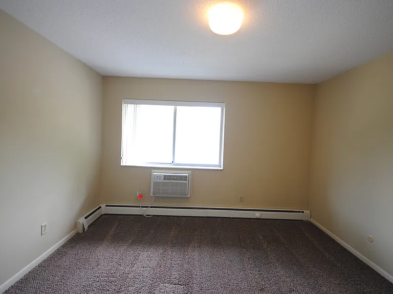 520 N. Ashley — Photo 33